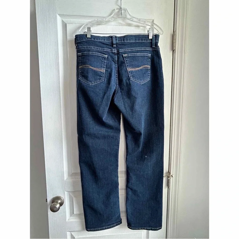 Jeans - Picture 2 of 5
